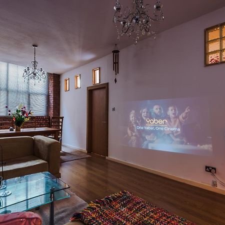 Central Northern Quarter Two Bedroom Apartment Manchester Exterior photo