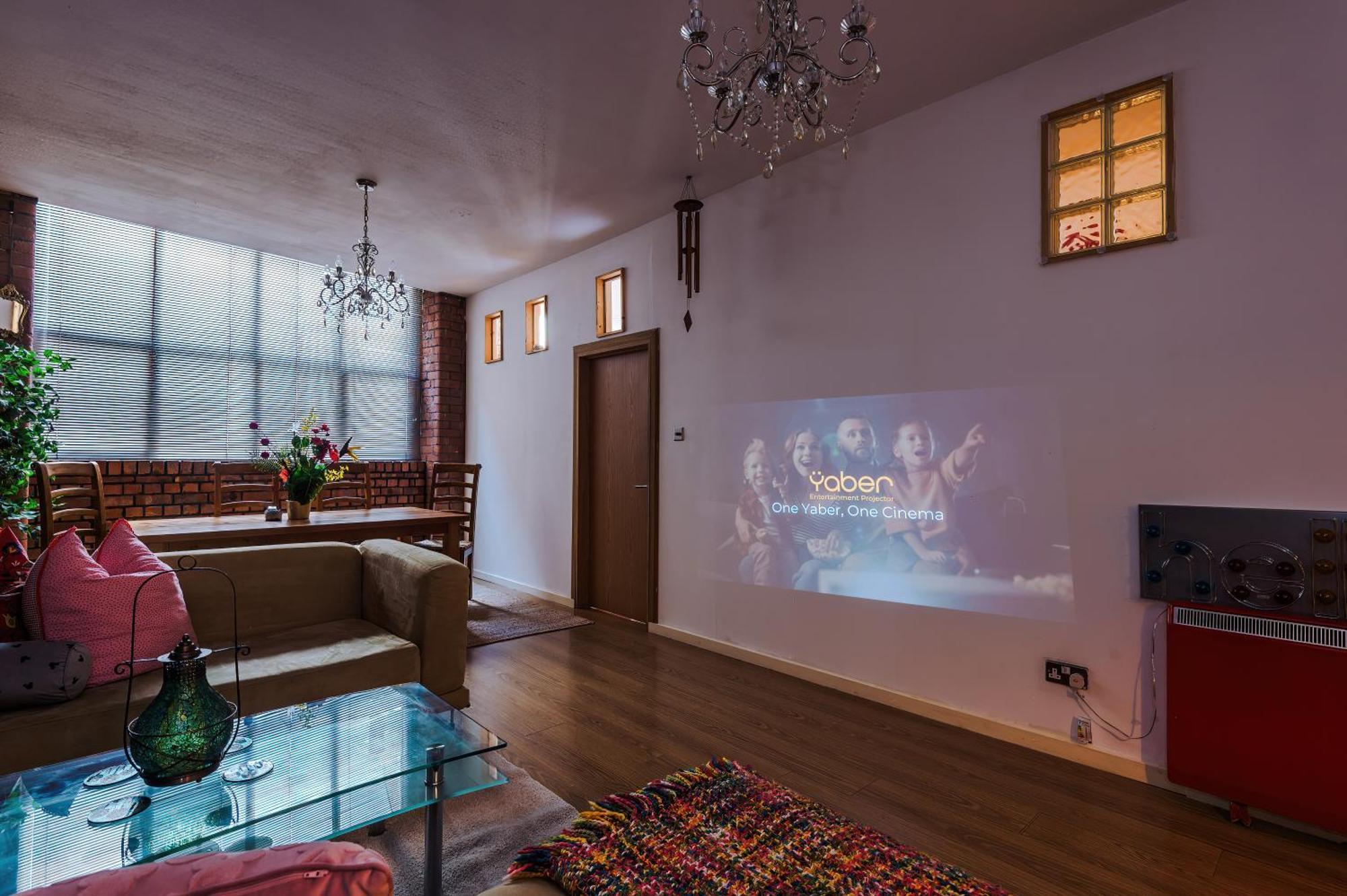 Central Northern Quarter Two Bedroom Apartment Manchester Exterior photo